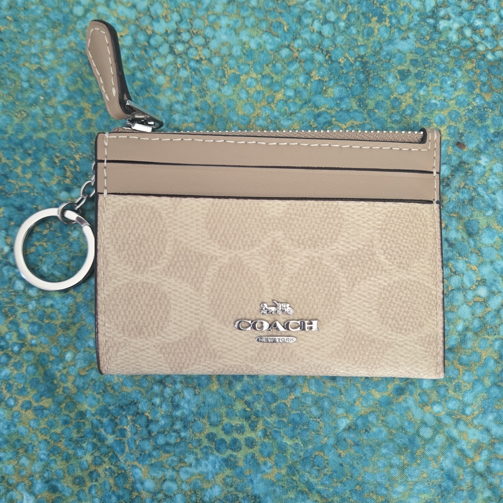 Coach Signature Beige Card Holder Wallet Coin Purse